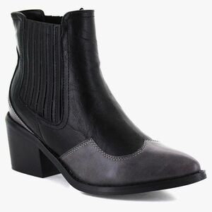 Seven7 Boots Womens 6 Black Gray
Tuxedo Tex 2071 Block Heel Western Ankle
NEW